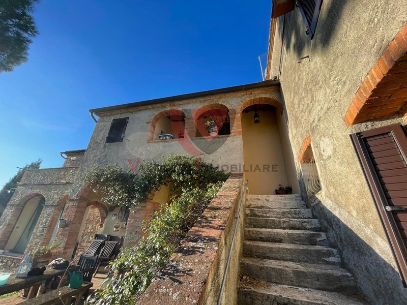 Appartamento in Vendita a San Gimignano, 400'000€, 202 m², arredato