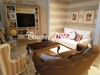 Appartamento in Vendita a Siena, 750'000€, 178 m², arredato