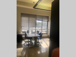 Ufficio in Affitto a Pescara, zona Viale Riviera, 3'000€, 240 m²