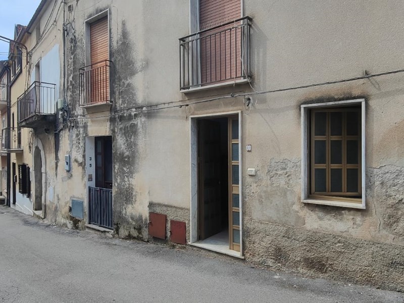 Bilocale in Vendita a Ascea, zona centro storico, 53'000€, 45 m²