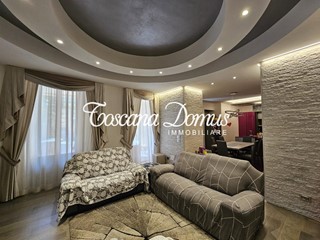 Appartamento in Vendita a Siena, 1'000'000€, 202 m², arredato