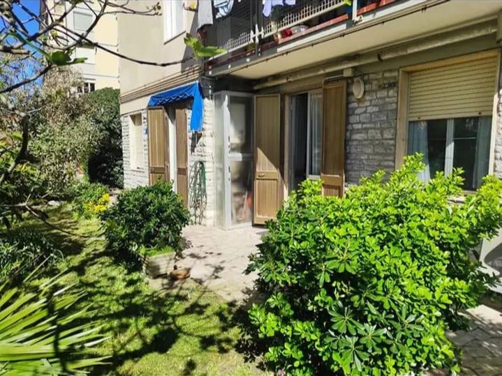 Appartamento in Affitto a Viareggio, 1'500€, 110 m², arredato