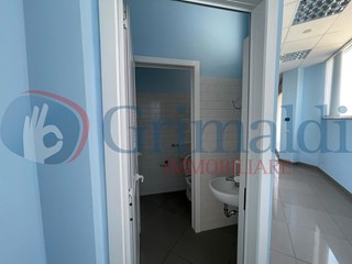 Laboratorio in Vendita a Messina, 590'000€, 583 m²