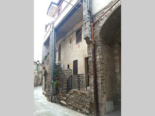 Trilocale in Vendita a Sezze, 34'000&euro;, 60 m²