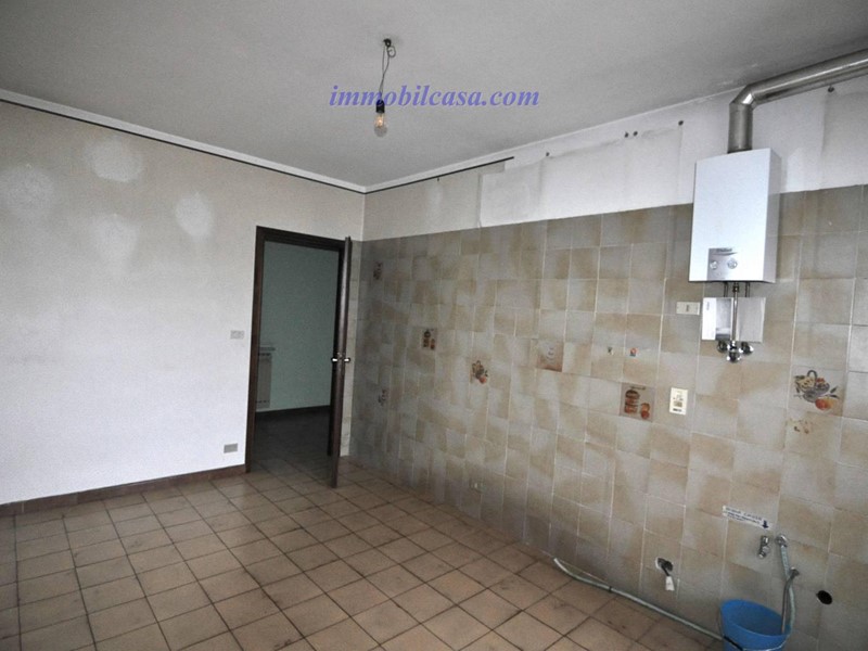 Attico in Vendita a Cuneo, 180'000€, 130 m²