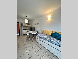 Trilocale in Vendita a Bordighera, 129'000€, 50 m², arredato