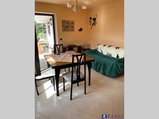 Casa Semi Indipendente in Vendita a Carrara, 299'000€, 180 m²