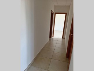 Studio in Affitto a Brindisi, zona Brindisi, 500€, 78 m²