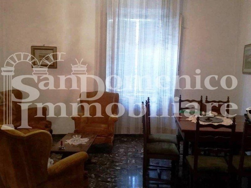 Appartamento in Vendita a Vicopisano, zona San Giovanni Alla Vena, 190'000€, 150 m², con Box