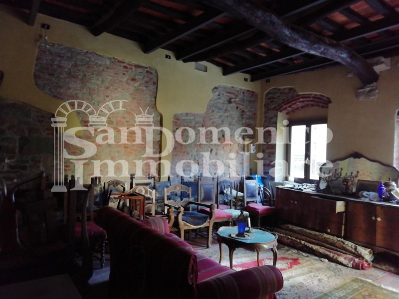 Casa Indipendente in Vendita a Vicopisano, 350'000€, 176 m²