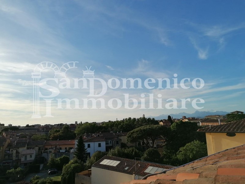 Appartamento in Vendita a Pisa, 730'000€, 300 m²
