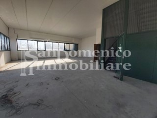 Capannone in Vendita a Vicopisano, 265'000€, 265 m²