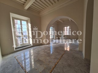 Appartamento in Vendita a Pisa, 790'000€, 230 m²