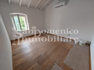 Casa Indipendente in Vendita a San Giuliano Terme, zona Arena Metato, 150'000€, 50 m²