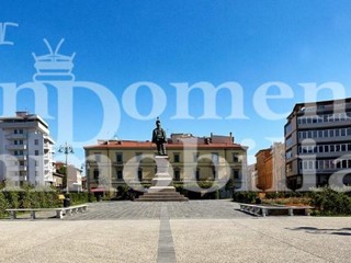 Immobile commerciale in Affitto a Pisa, 4'500€, 200 m²