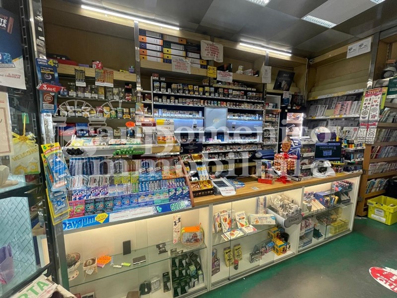 Attività commerciale in Vendita a Cascina, 280'000€, 60 m²