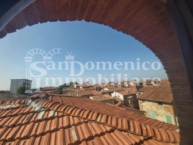 Casa Indipendente in Vendita a Cascina, 168'000€, 110 m², arredato