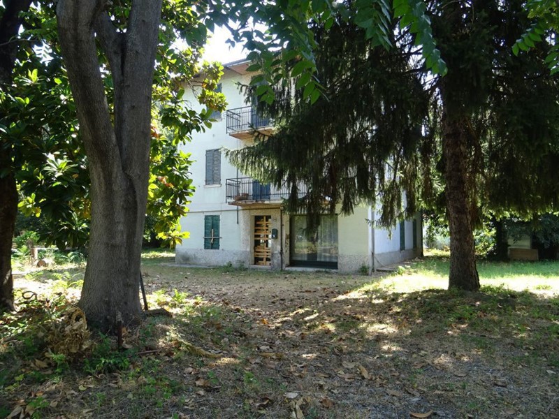 Villa in Affitto a Vignola, 530'000€, 1583 m²