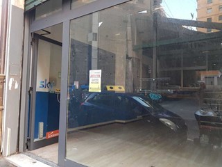 Immobile commerciale in Affitto a Genova, zona San Fruttuoso, 400€, 45 m²