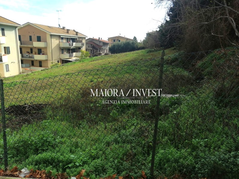 Terreno edificabile in Vendita a Monteprandone, 270'000€, 2050 m²