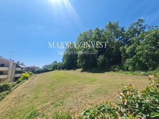 Terreno edificabile in Vendita a Monteprandone, 270'000€, 2050 m²