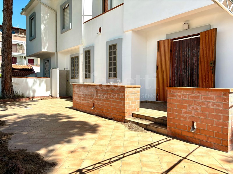 Trilocale in Vendita a Campomarino, 129'000€, 90 m², arredato