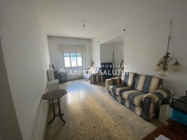 Appartamento in Vendita a Santa Croce sull'Arno, 54'000€, 118 m²