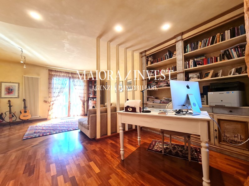 Casa Indipendente in Vendita a San Benedetto del Tronto, 525'000€, 200 m², con Box