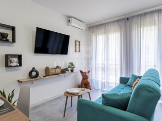 Quadrilocale in Vendita a Peschiera del Garda, 420'000€, 98 m², con Box