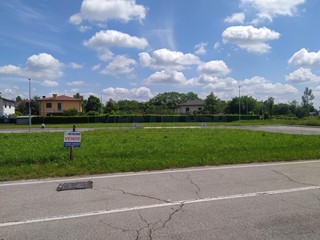 Terreno edificabile in Vendita a Montecchio Precalcino, 90'000&euro;, 450 m²