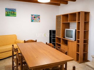 Quadrilocale in Vendita a Jesi, 85'000&euro;, 75 m², arredato