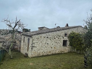 Casale in Vendita a Poggibonsi, 135'000€, 100 m²