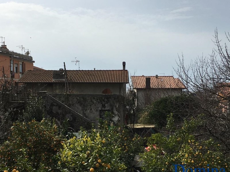 Appartamento in Vendita a Massa, 120'000€, 120 m²