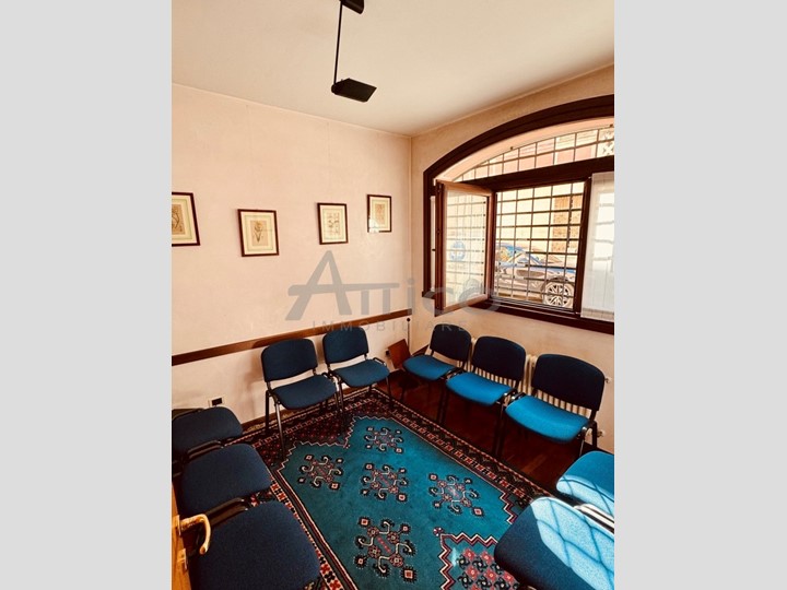 Ufficio in Vendita a Rovigo, zona Centro cittÃ, 75'000€, 40 m²