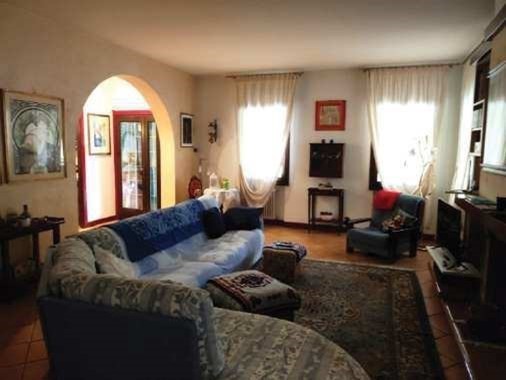 Casa Indipendente in Vendita a Vigonza, 69'000€, 305 m²