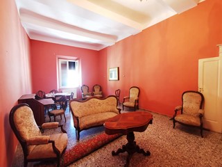 Appartamento in Vendita a Livorno, 215'000&euro;, 145 m²