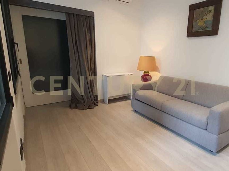 Trilocale in Affitto a Milano, 1'500€, 60 m², arredato
