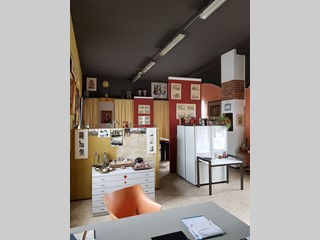 Ufficio in Vendita a Cantù, 145'000&euro;, 150 m²