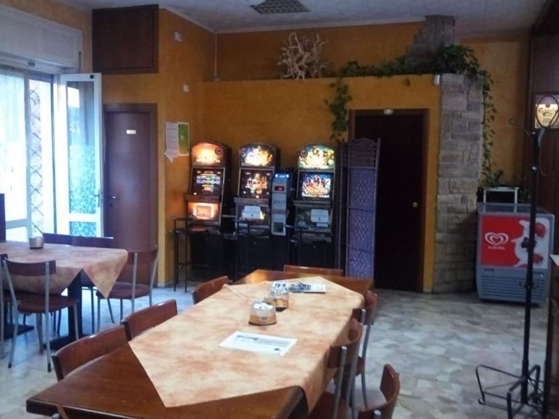 Immobile commerciale in Vendita a Brenna, 198'000&euro;, 130 m²