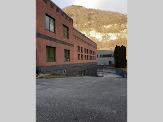 Capannone in Vendita a Castelmarte, 1'000'000&euro;, 1200 m²