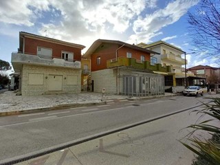 Casa Indipendente in Vendita a Rimini, zona VISERBELLA, 550'000€, 