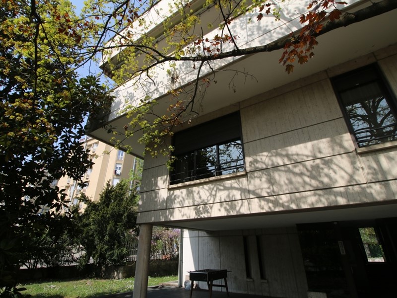 Ufficio in Vendita a Erba, 240'000&euro;, 191 m²