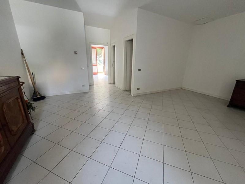 Quadrilocale in Vendita a Montopoli in Val d'Arno, zona Marti, 145'000€, 125 m²