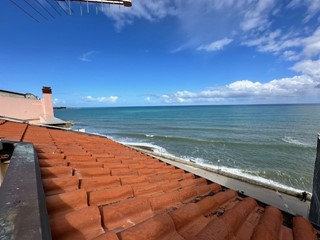 Quadrilocale in Vendita a Caronia, 149'000€, 150 m²