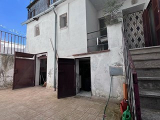 Trilocale in Vendita a Civita Castellana, 33'000€, 45 m²