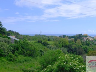 Casa Indipendente in Vendita a Genova, 385'000€, 313 m², con Box