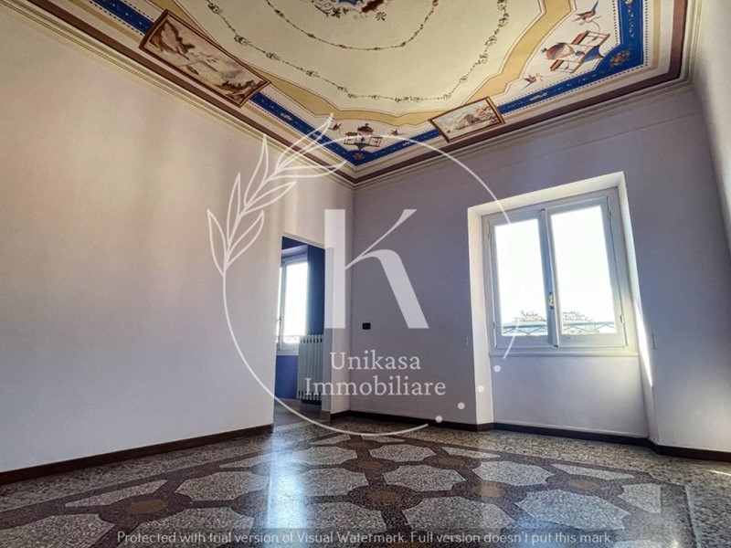 Appartamento in Vendita a Savona, zona Centro cittÃ, 449'000€, 250 m²