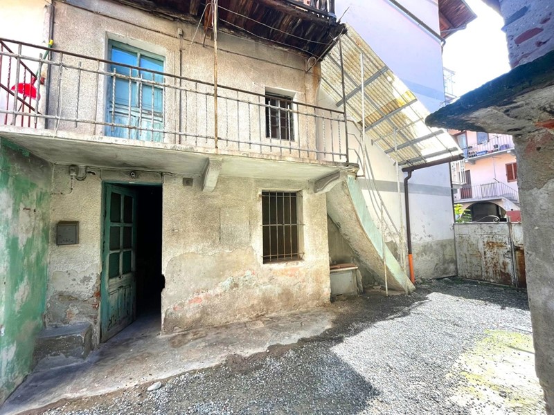 Casa Semi Indipendente in Vendita a Ciriè, 44'000€, 84 m²
