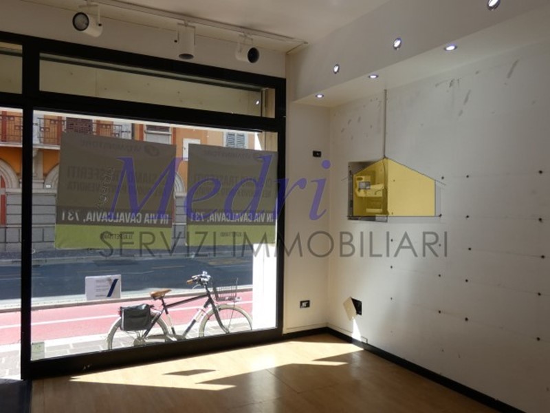 Immobile commerciale in Affitto a Cesena, 550€, 40 m²
