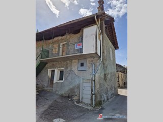 Casa Semi Indipendente in Vendita a Incudine, 25'000€, 85 m²